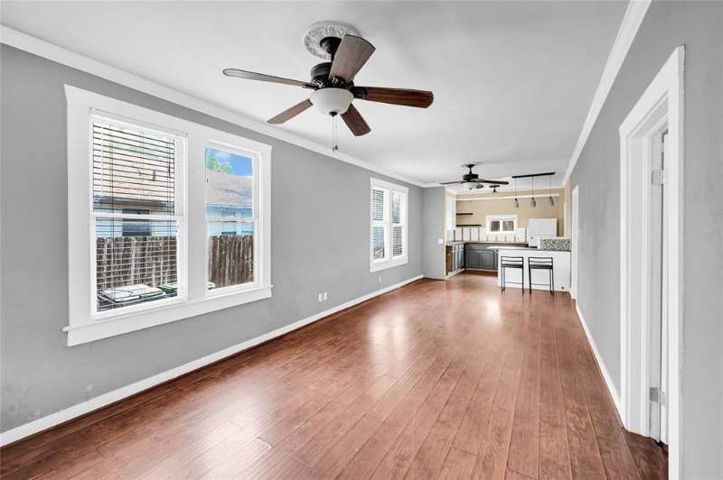 Building Photo - 2804 Elysian St