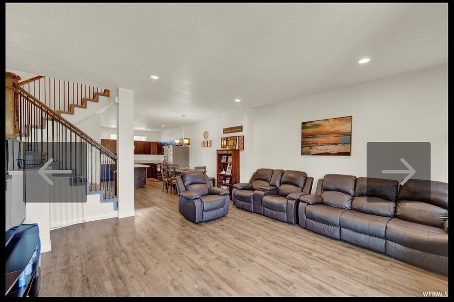 Building Photo - 3887 1530 W