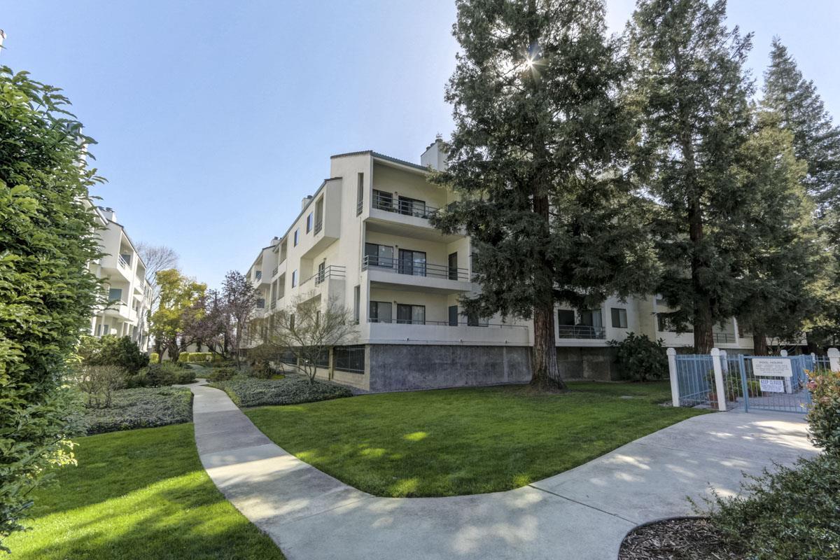 Building Photo - 4671 Albany Cir