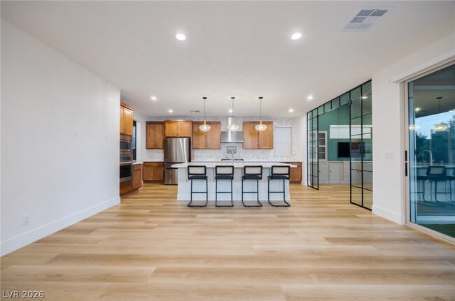Building Photo - 9696 Starlight Ridge Ave