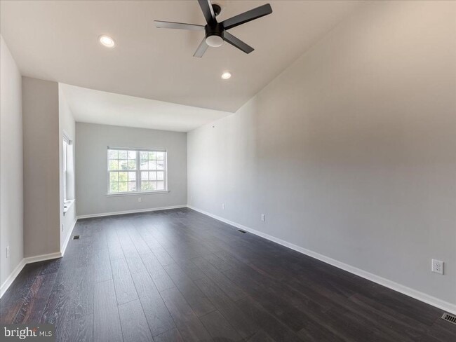 Building Photo - 2305 Maci's Cir