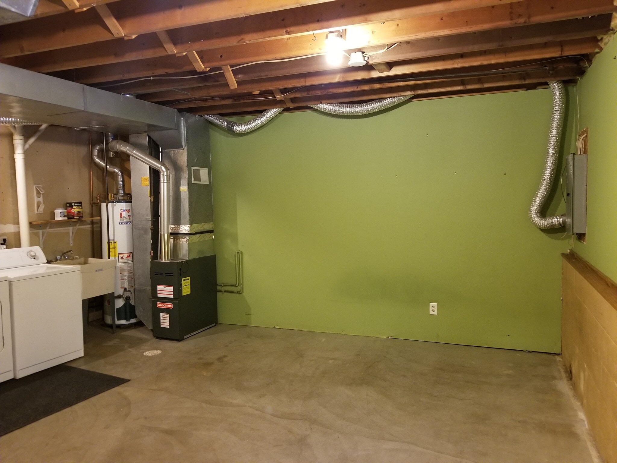 Building Photo - 220 Leighton Dr