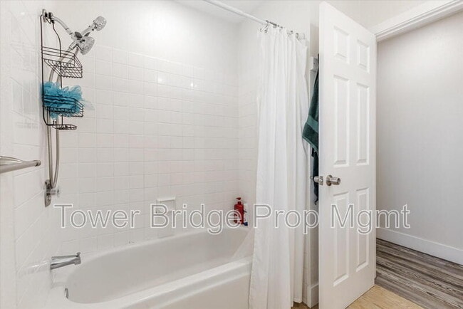Building Photo - 5817 Esrig Way