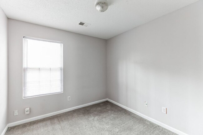 Building Photo - 3690 Brookwood Blvd