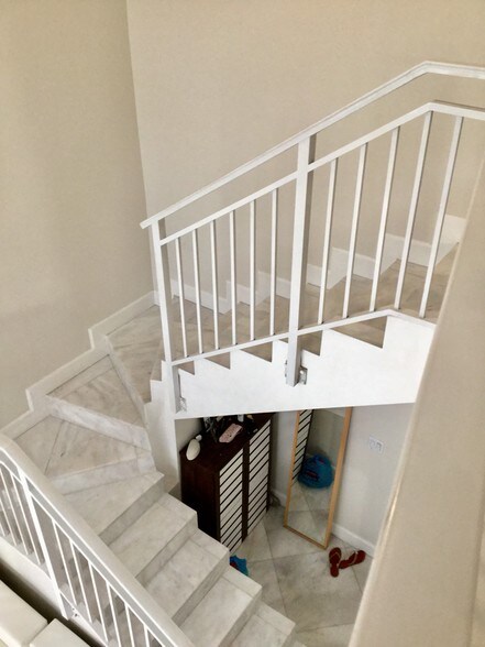 Building Photo - 1650 Brickell Ave