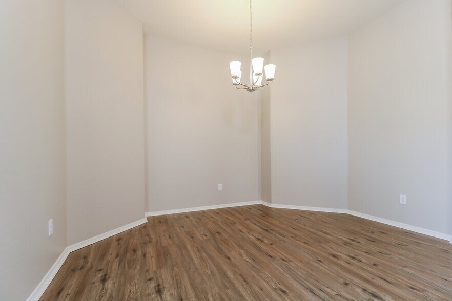 Building Photo - 17792 W Paradise Ln