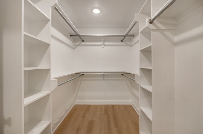 Building Photo - 3195 Dogwood Pk Blvd