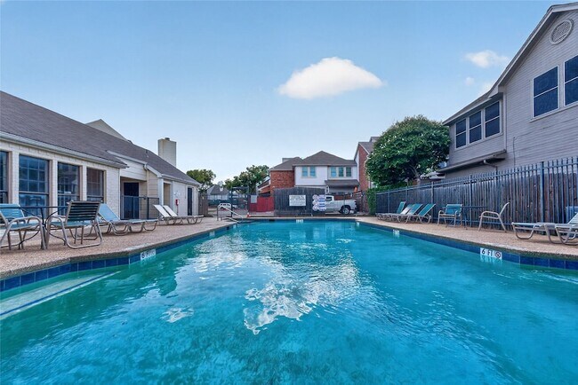 Building Photo - 2504 Orangegrove Cir