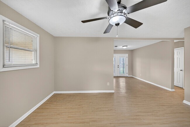 Building Photo - 2361 Dublin Dr