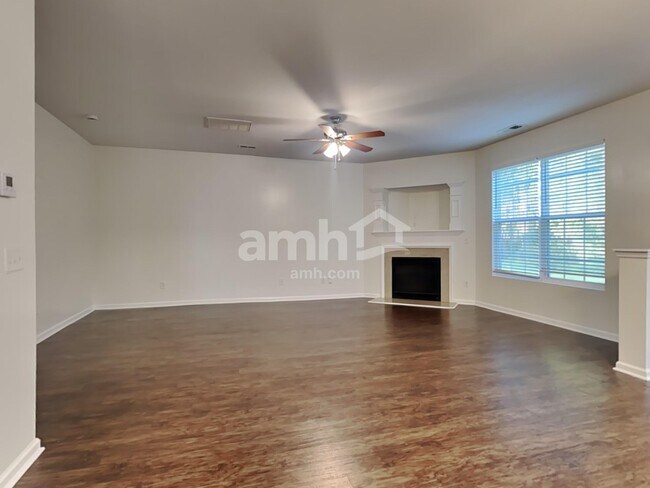 Building Photo - 3005 Peacher Ct