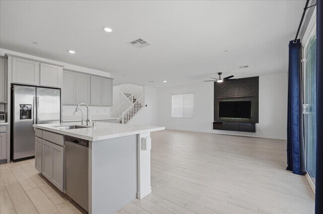 Building Photo - Beautiful home in Henderson built by Lennar