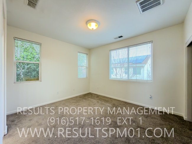 Building Photo - 3 Bedroom 2 bath Home in Natomas