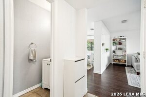 Building Photo - 39 Longleaf Coral