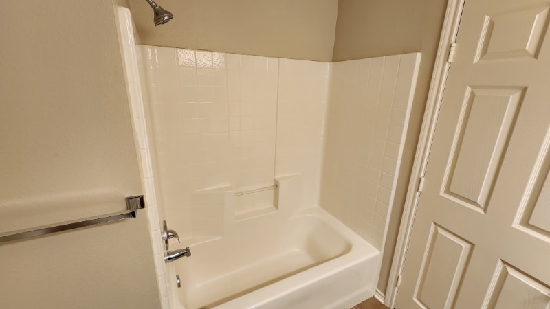 Building Photo - 6053 Pine Cone Ln