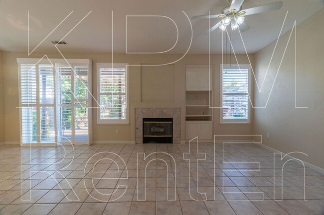 Building Photo - 2554 Douglas Fir Dr