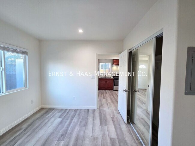Building Photo - 1759 Cerritos Ave