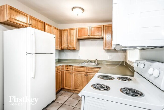 Building Photo - 493 Notre Dame Drive