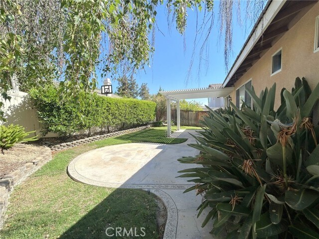 Building Photo - 11811 Fairway Dr