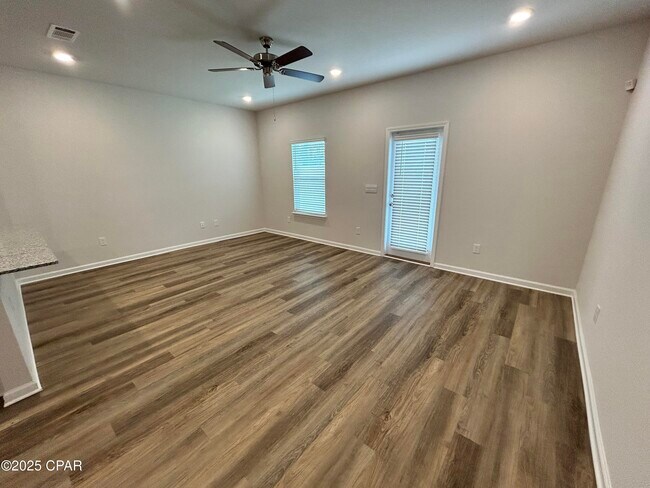 Building Photo - 1770 Jakes Dr