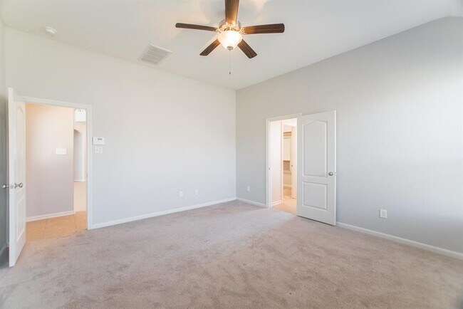 Building Photo - 8 Florentino Vine Pl