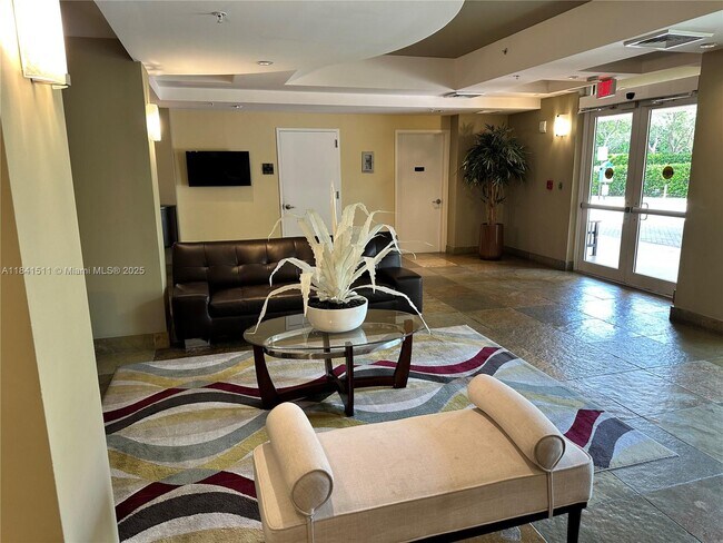 Building Photo - 1755 E Hallandale Beach Blvd