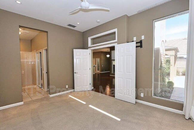 Building Photo - 4107 Ironwood Dr