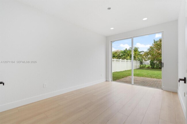 Building Photo - 9840 Stover Way