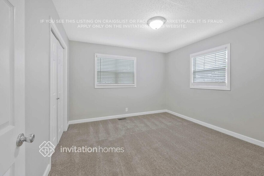 Building Photo - 302 Nix Dr