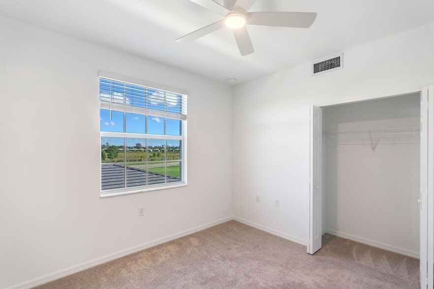 Building Photo - 43977 Boardwalk Loop