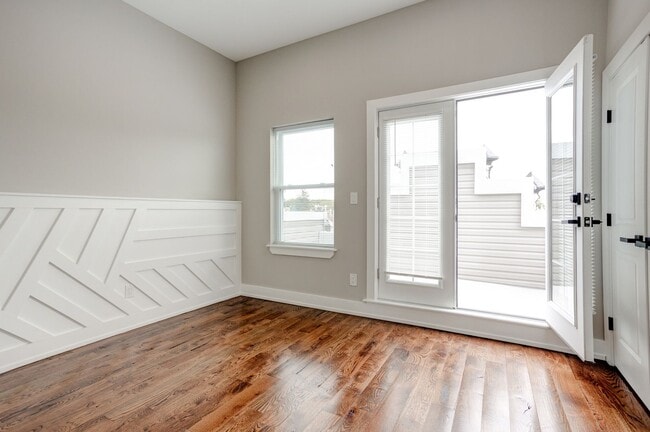 Building Photo - 2638 N 33rd St