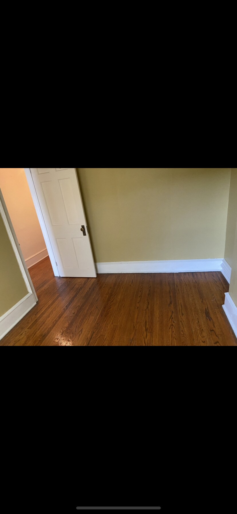 Building Photo - 498 Madison Ave