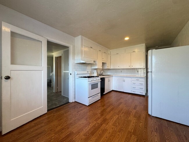 Building Photo - Spacious Myrtletown 4/2 home