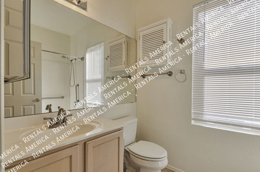 Building Photo - 2312 W Mystic Mountain Dr