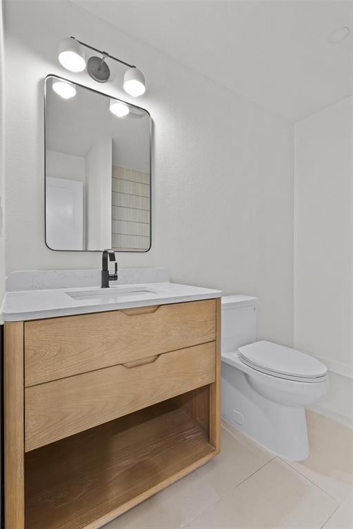 Building Photo - 404 Arbor Ln