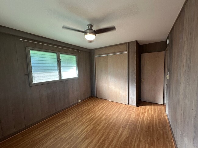 Building Photo - 929 Maniniholo St