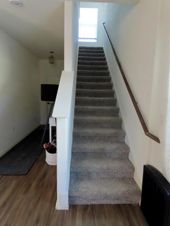 Building Photo - 10629 Sunday Dr