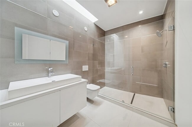 Building Photo - 4607 Perham Rd