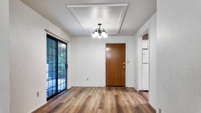 Building Photo - Bright 3-Bed Bothell Home with Attached Garage, Cozy Fireplace, and Private Garden Oasis