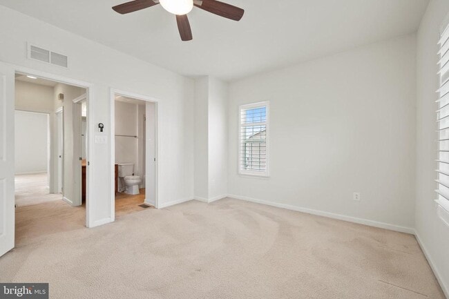 Building Photo - 13312 Waterford Hills Boulevard