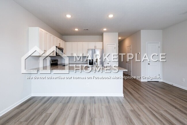 Building Photo - 3423 Briar Rose Ct