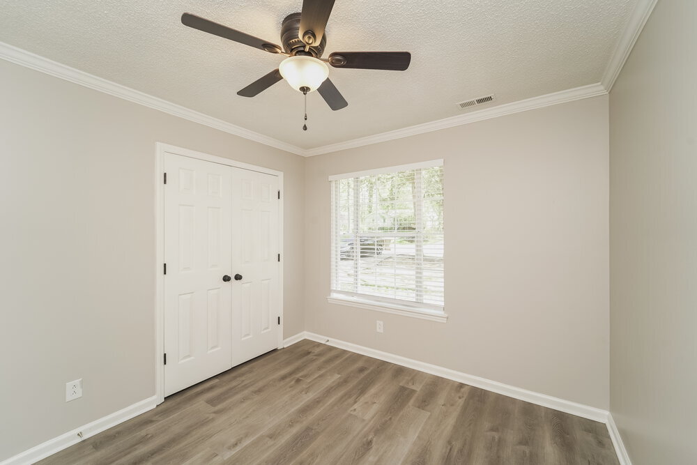 Building Photo - 3520 Sandberry Dr