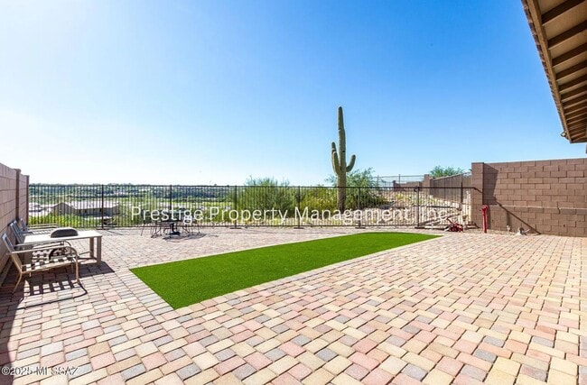 Building Photo - Welcome to Your Modern Home, Located The Lovely In Rancho Del Lago!