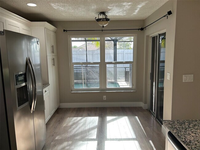 Building Photo - 7430 Ashley Shores Cir