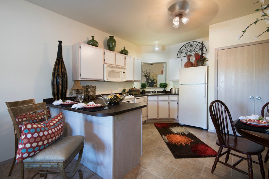 Building Photo - The Links at Columbia