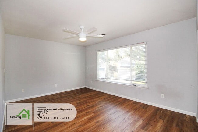 Building Photo - 6165 Terra Linda Way