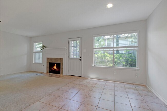 Building Photo - 218 Blushwood Pl