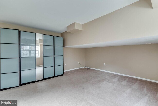 Building Photo - 15704 Renton Ct