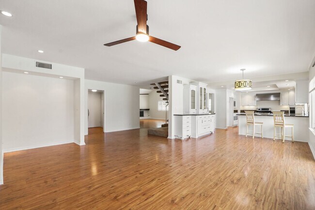Building Photo - 17691 Anglin Ln