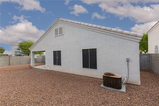 Building Photo - 3149 Morning Whisper Dr