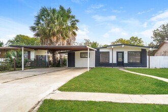 Building Photo - Comfortable 3 Bedrooms Home in San Antonio, TX